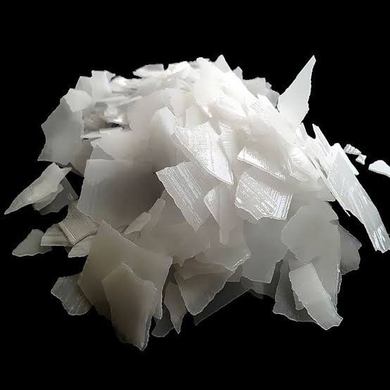 Caustic Soda Flakes (NaOH)